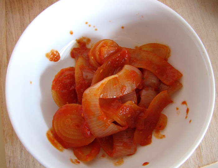 3Ingredient Tomato Sauce The Dabble The Dabble