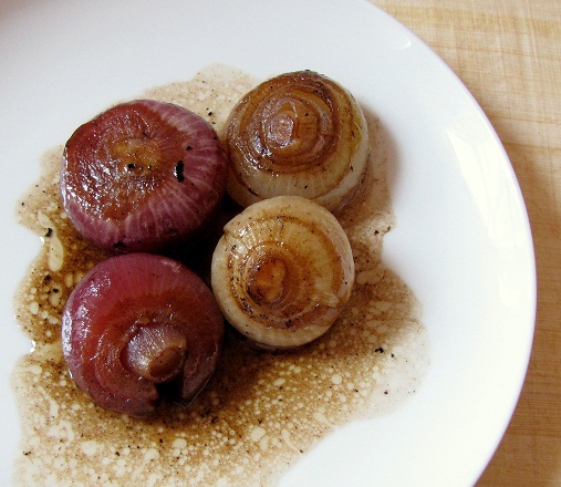 Slow Cooking and It Feels So Good: Cipollini Onions with Balsamic Glaze
