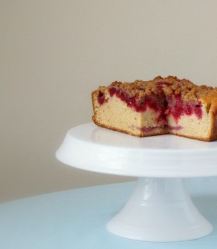 Raspberry Crumb Cake