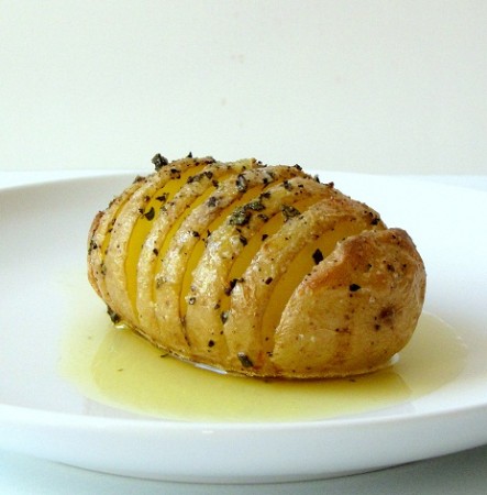 Garlic Herb Hasselback Potatoes